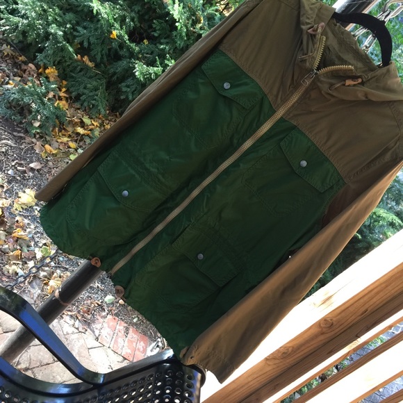 Eddie Bauer lightweight parka - Picture 6 of 8